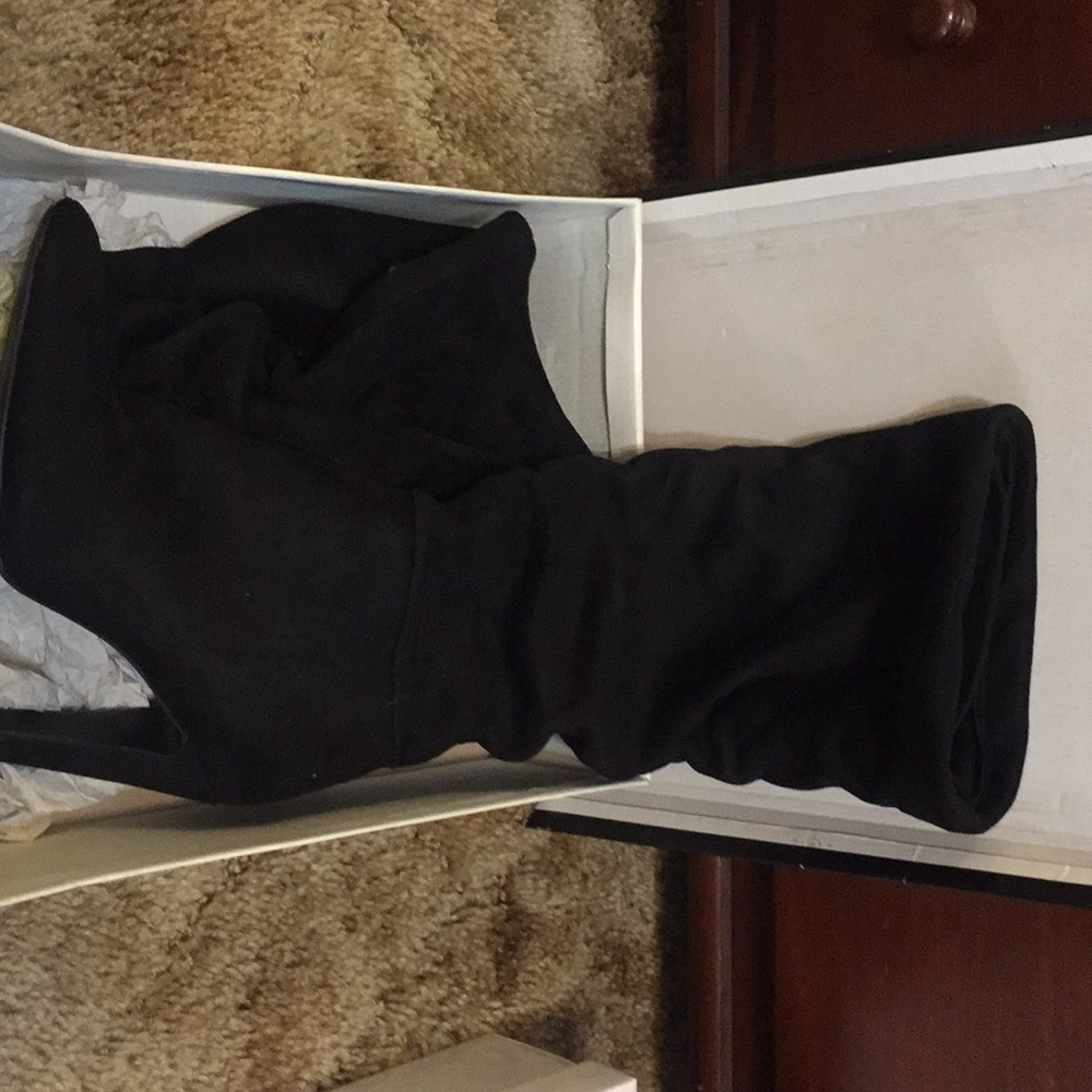 Black boots